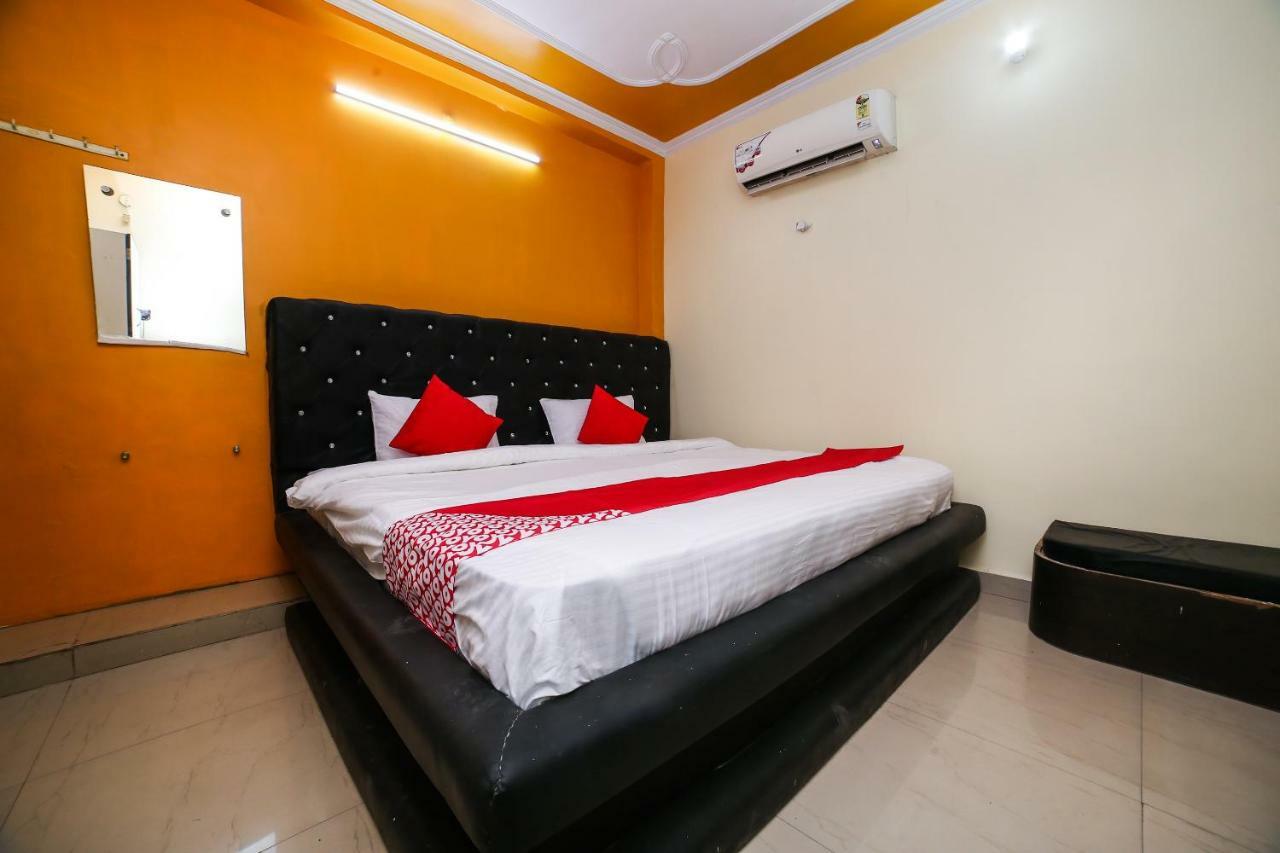 Hotel Shiv Mahima Inn By Wb Inn Prayagraj Exterior foto
